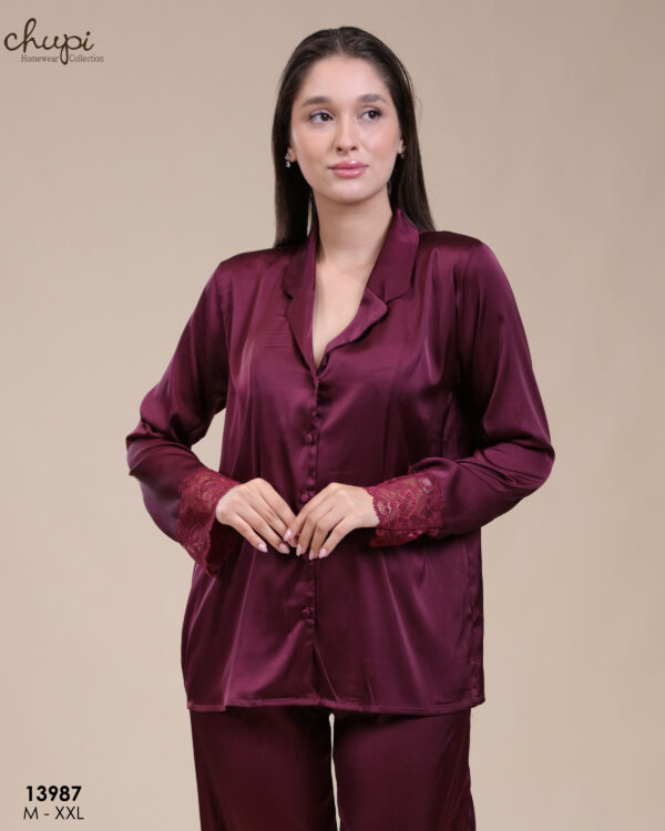 Elegant 2-Piece Satin Set – Luxurious & Comfortable 13987