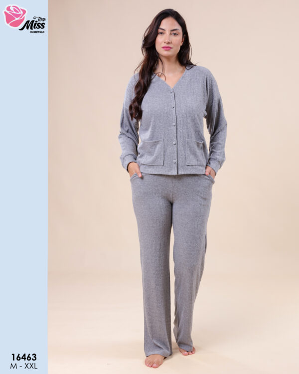 2 Pieces button for women 16463