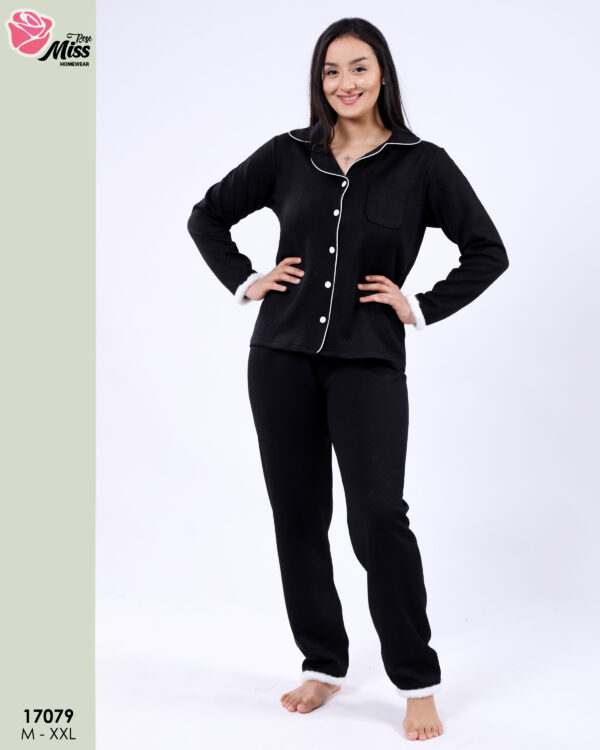 2-Pieces button for women 17079