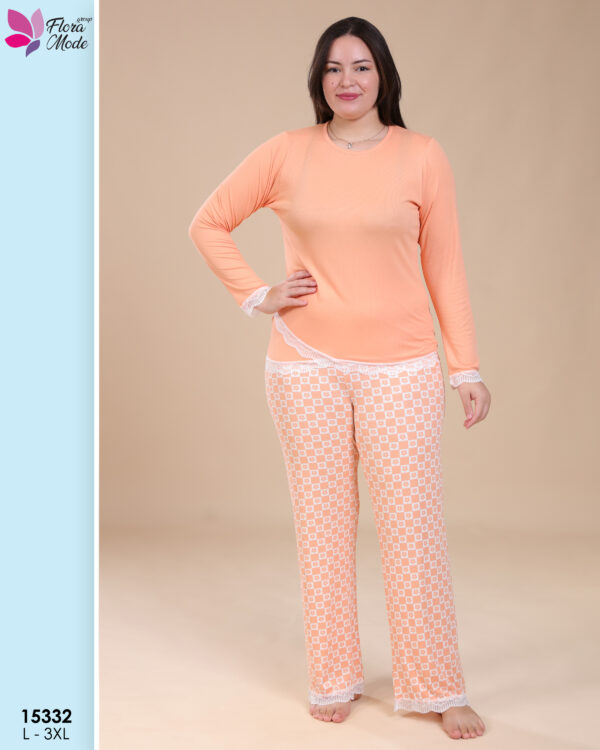 Elegant 2-Piece Set – Luxurious & Comfortable 15332