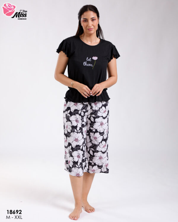 Elegant 2-Piece Set – Luxurious & Comfortable 18692