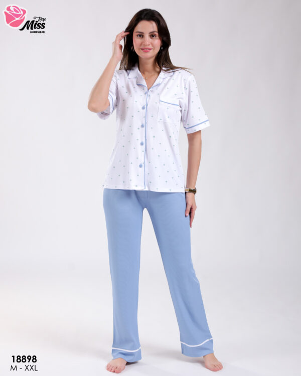 Elegant 2-Piece Set – Luxurious & Comfortable 18898